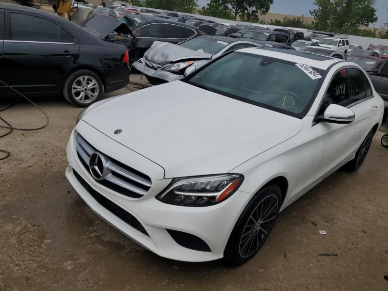 Mercedes-Benz C 300, снимка 1 - Автомобили и джипове - 48784333