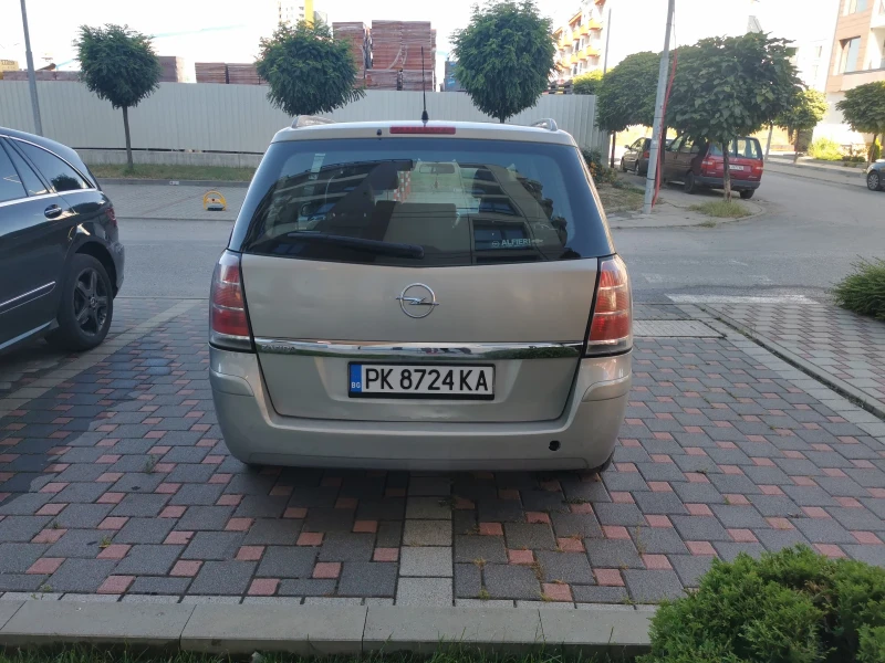 Opel Zafira, снимка 5 - Автомобили и джипове - 52326241