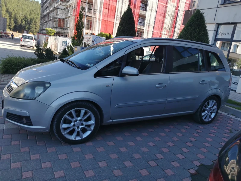 Opel Zafira, снимка 7 - Автомобили и джипове - 52326241