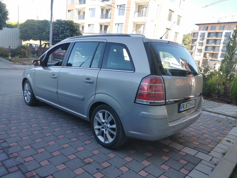 Opel Zafira, снимка 6 - Автомобили и джипове - 52326241