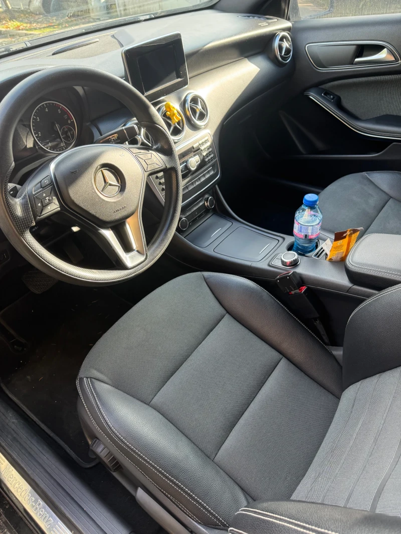Mercedes-Benz A 180, снимка 5 - Автомобили и джипове - 52200721