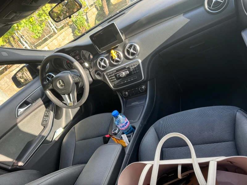 Mercedes-Benz A 180, снимка 3 - Автомобили и джипове - 52200721