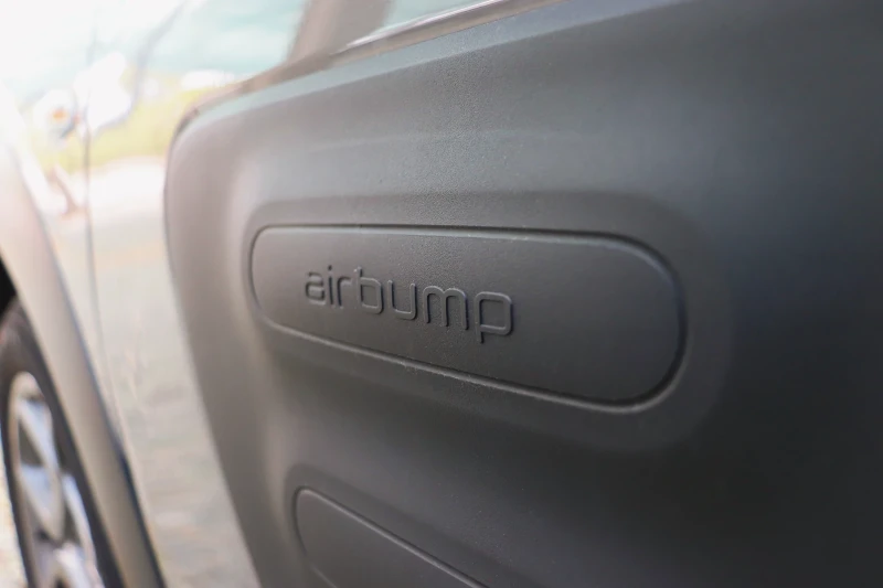 Citroen C4 Cactus, снимка 11 - Автомобили и джипове - 52428083