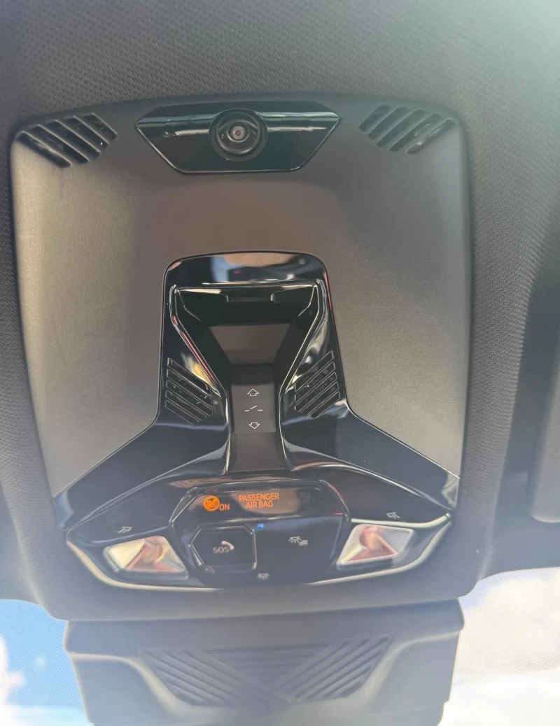 BMW iX1 xDrive30, снимка 11 - Автомобили и джипове - 52403943