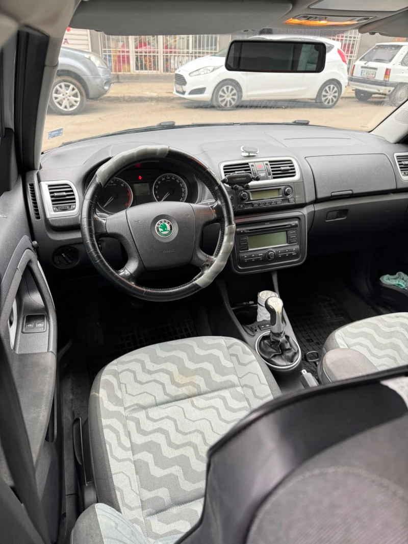 Skoda Roomster, снимка 14 - Автомобили и джипове - 52693688