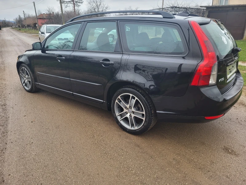 Volvo V50 2.0 HDI Facelift , снимка 6 - Автомобили и джипове - 52877687