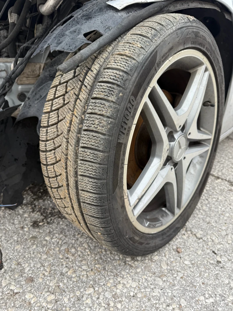 Mercedes-Benz C 220, снимка 13 - Автомобили и джипове - 53064709