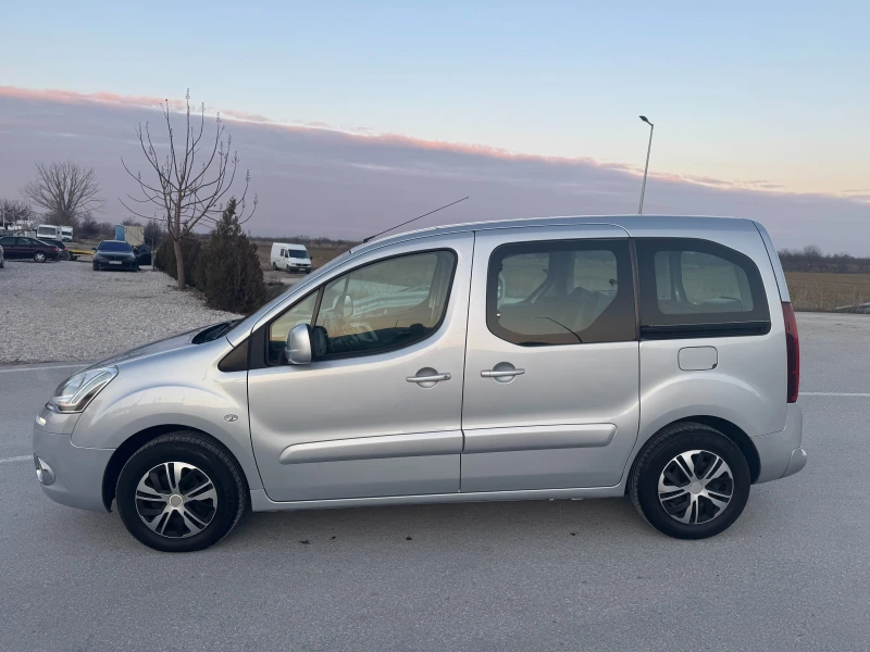 Citroen Berlingo Facelift 1.6HDI 90к.с. Multispace , снимка 8 - Автомобили и джипове - 53156350