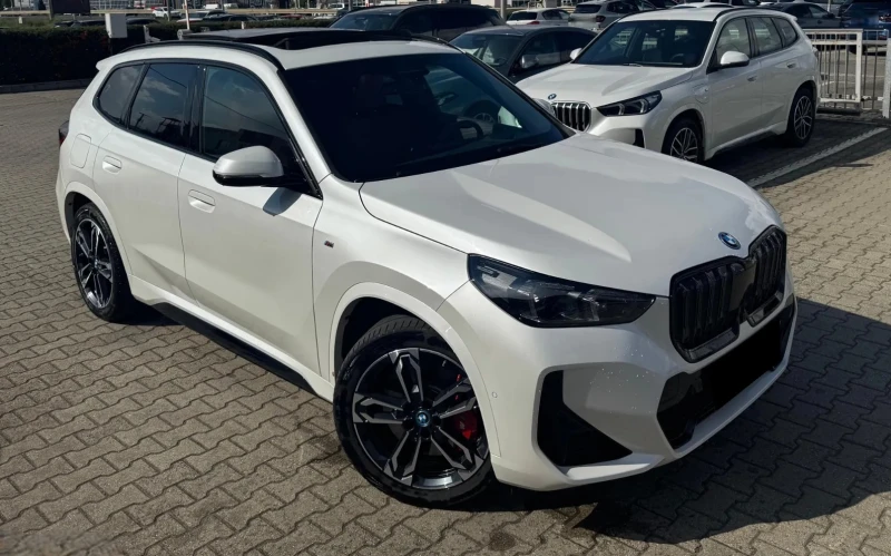 BMW iX1 xDrive30 - 104999 лв. / 53685.14 € - 62792527 1