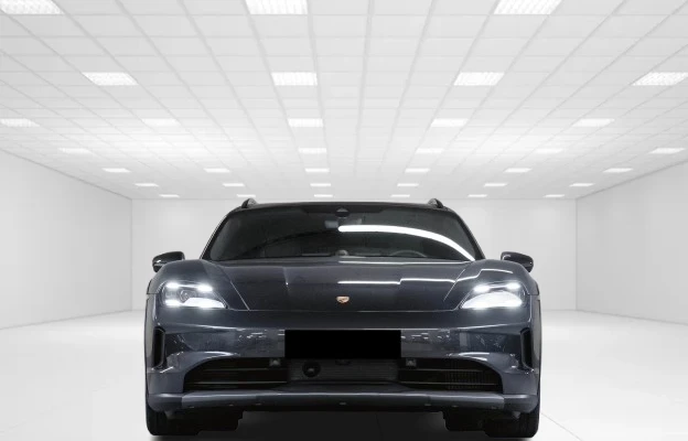 Porsche Taycan 4 Sport Turismo = Sport Chrono = Гаранция, снимка 2 - Автомобили и джипове - 55640409