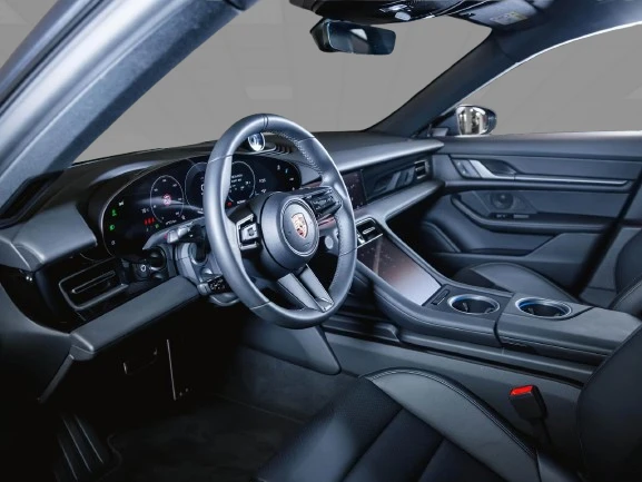 Porsche Taycan 4 Sport Turismo = Sport Chrono = Гаранция, снимка 8 - Автомобили и джипове - 55640409
