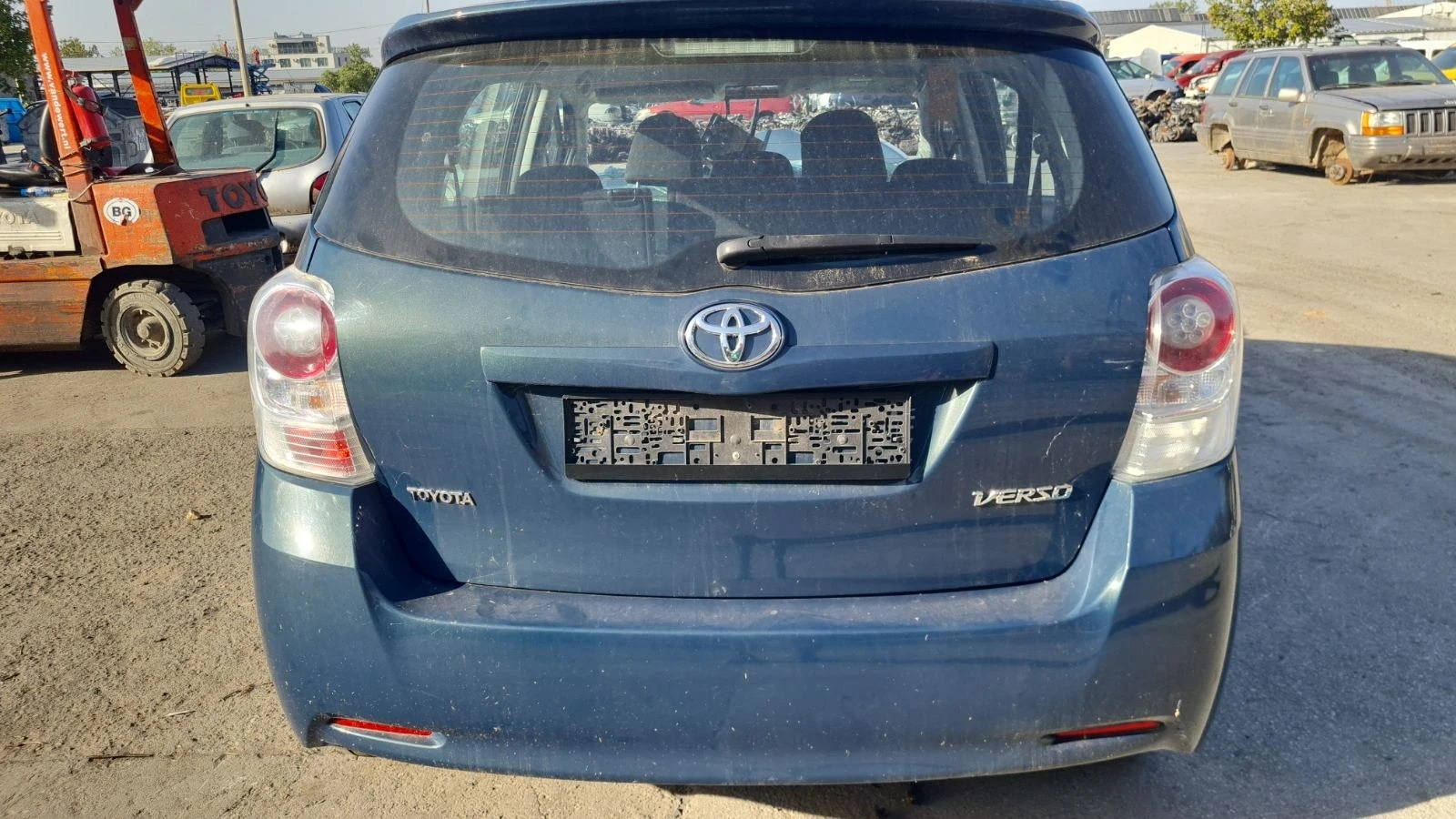 Toyota Corolla verso 2.0 D4D, снимка 1