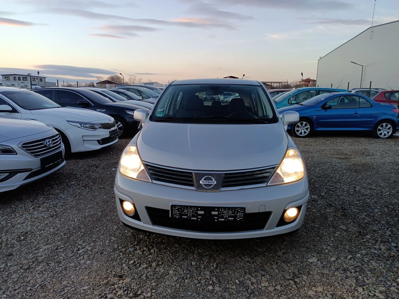 Nissan Tiida 1.5dCi - изображение 3