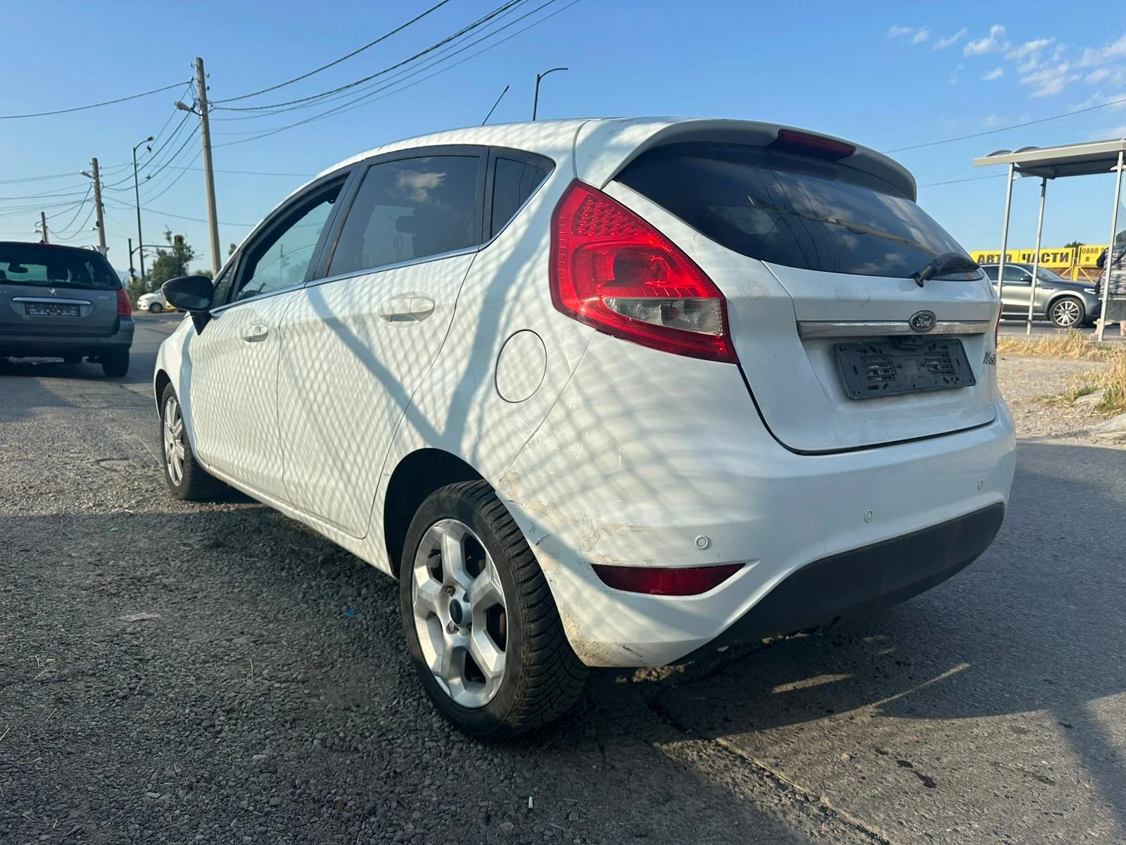 Ford Fiesta 1, 400 EURO5 - изображение 4