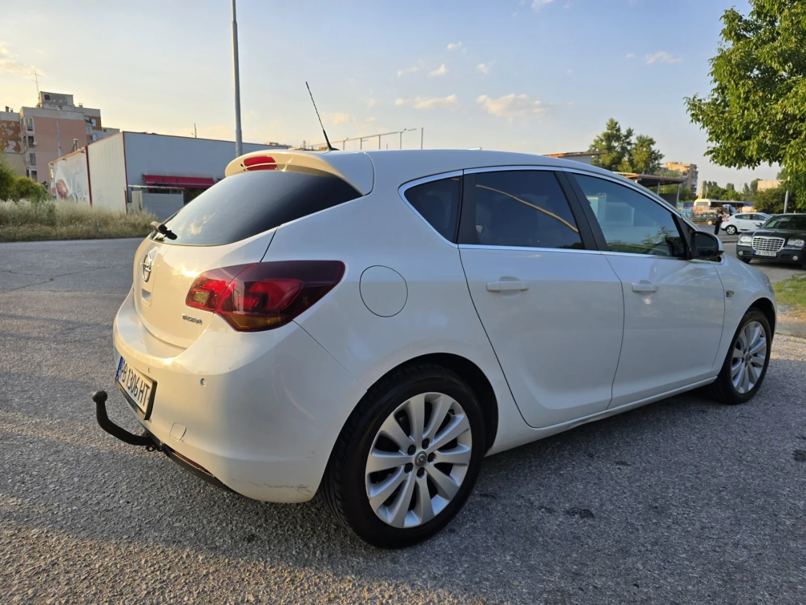 Opel Astra 1.4i TURBO - бензин/газ - изображение 6
