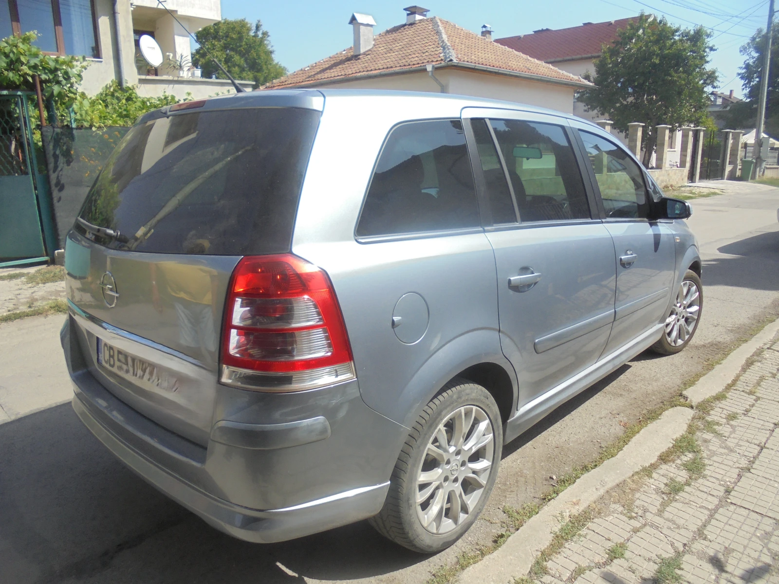 Opel Zafira B turbo metan - изображение 5