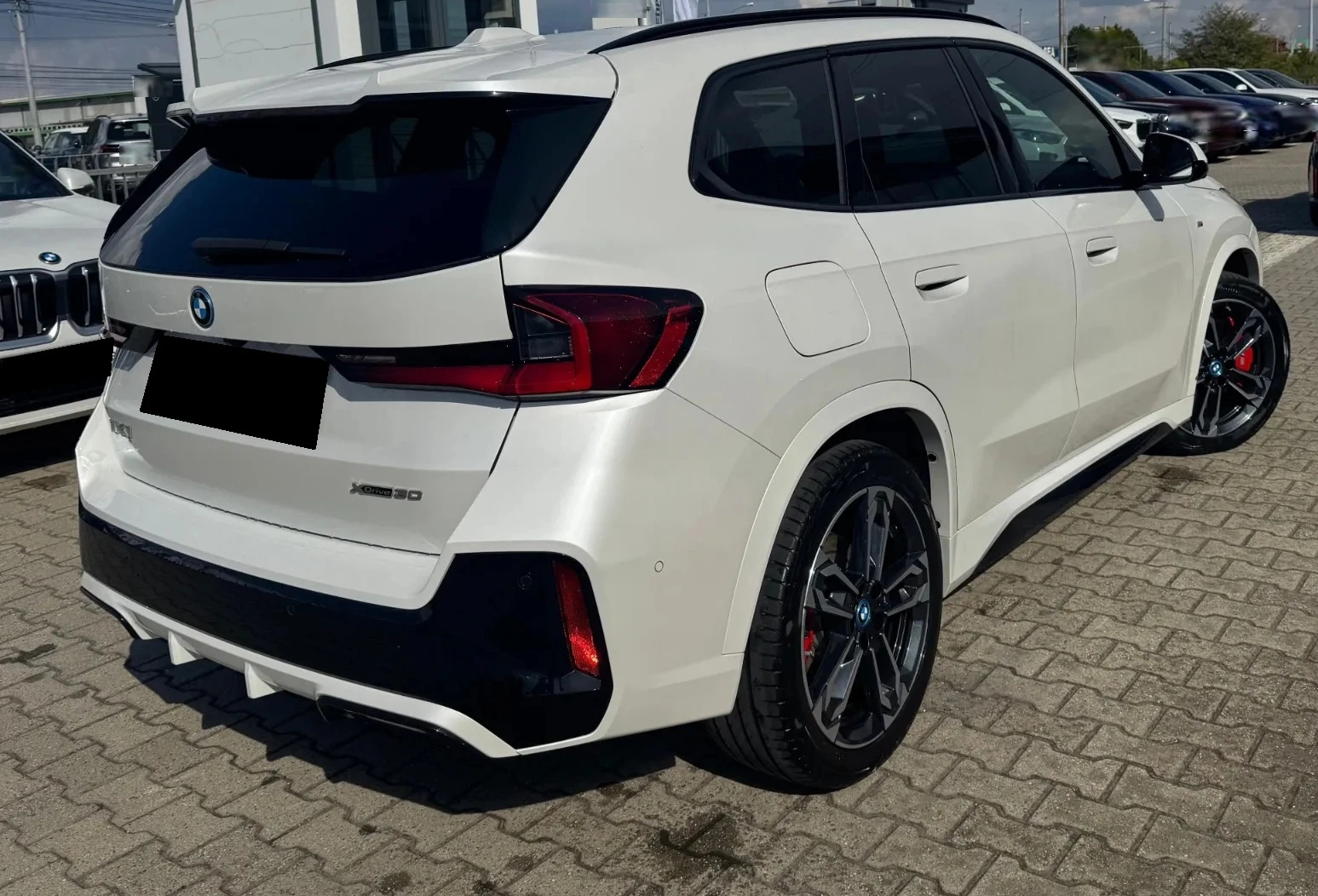 BMW iX1 xDrive30 | Mobile.bg   7