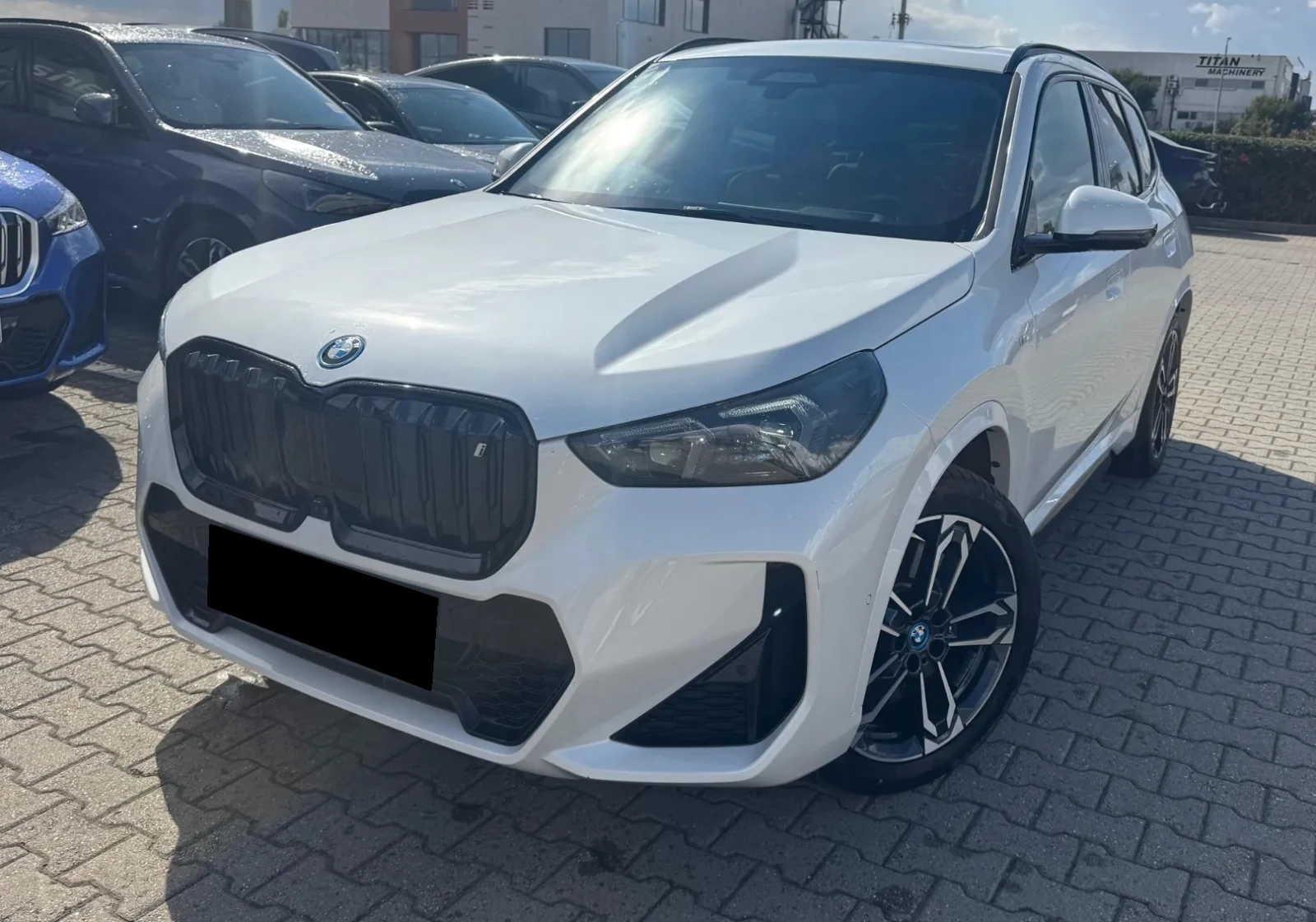 BMW iX1 xDrive30 | Mobile.bg   6