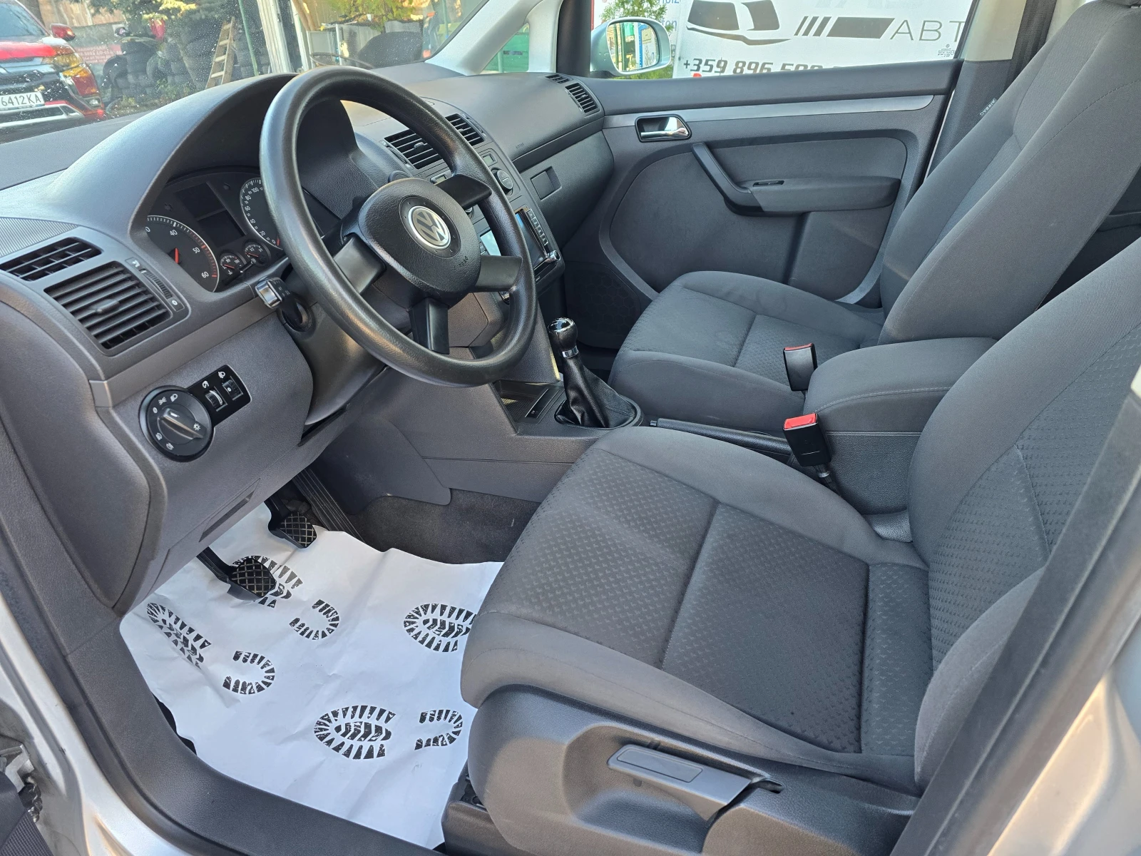 VW Touran 1.9TDi-6skorosti, Navi | Mobile.bg   9