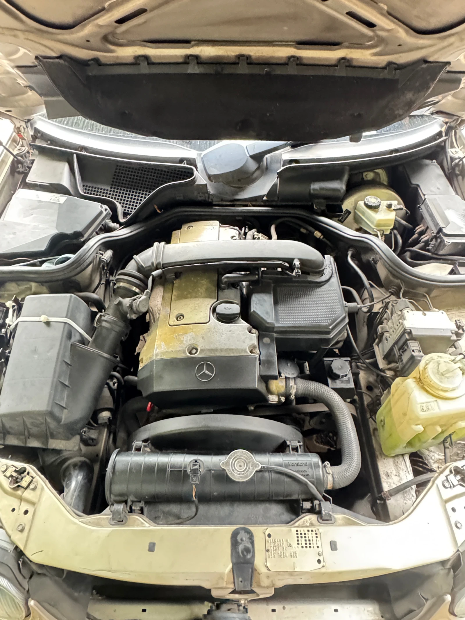 Mercedes-Benz E 230 | Mobile.bg � ����������� 13