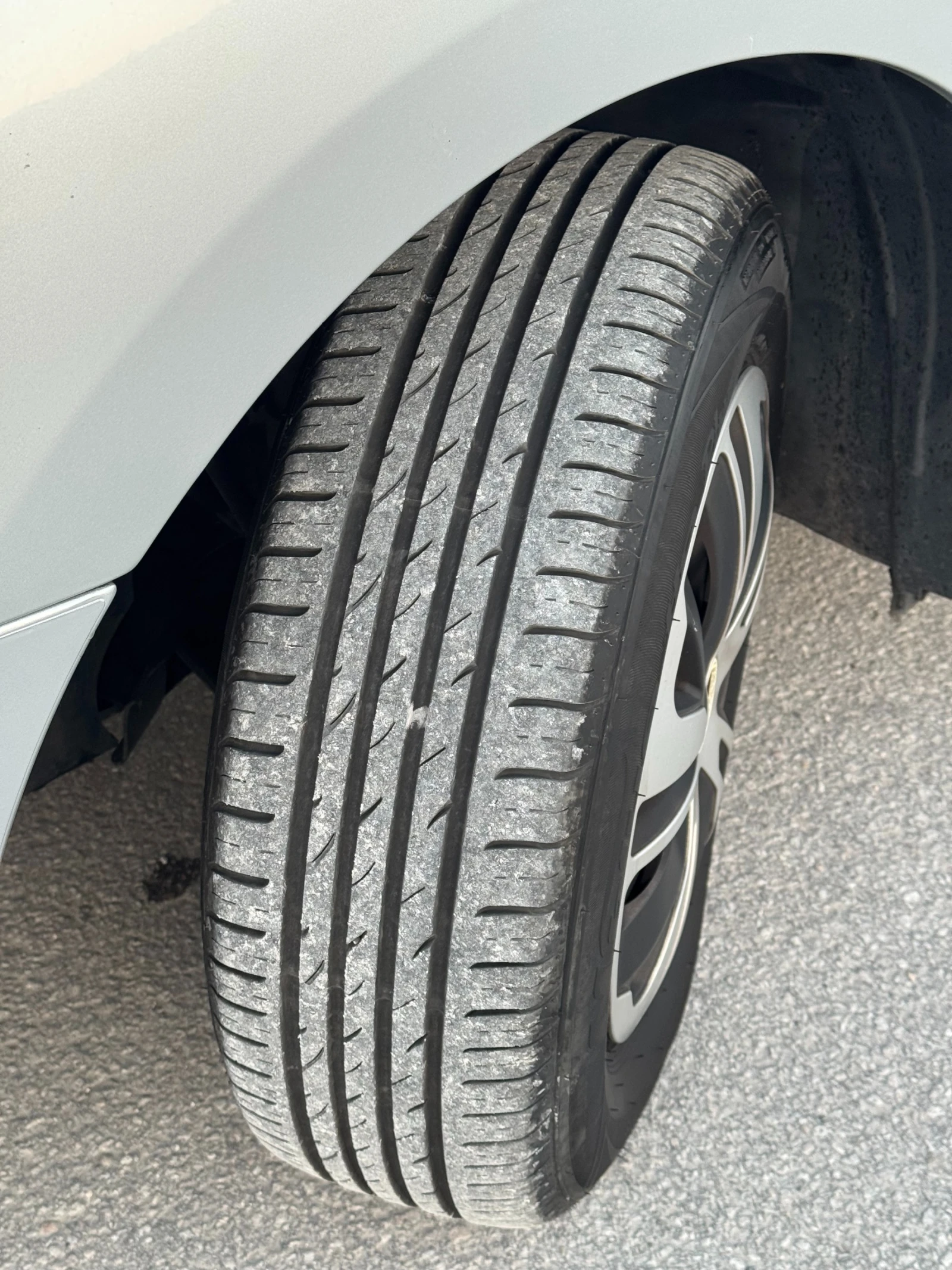 Citroen Berlingo Facelift 1.6HDI 90�.�. Multispace  | Mobile.bg � ����������� 15