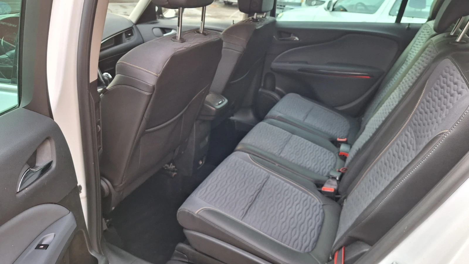 Opel Zafira 2.0 eoflex, 110ps, 6sk., NAVI,  кожа, камера, LINE, снимка 7 - Автомобили и джипове - 54196503