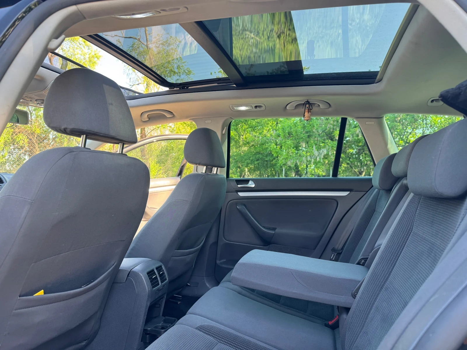 VW Golf Variant 1.4 TSI Panorama , снимка 9 - Автомобили и джипове - 54441064
