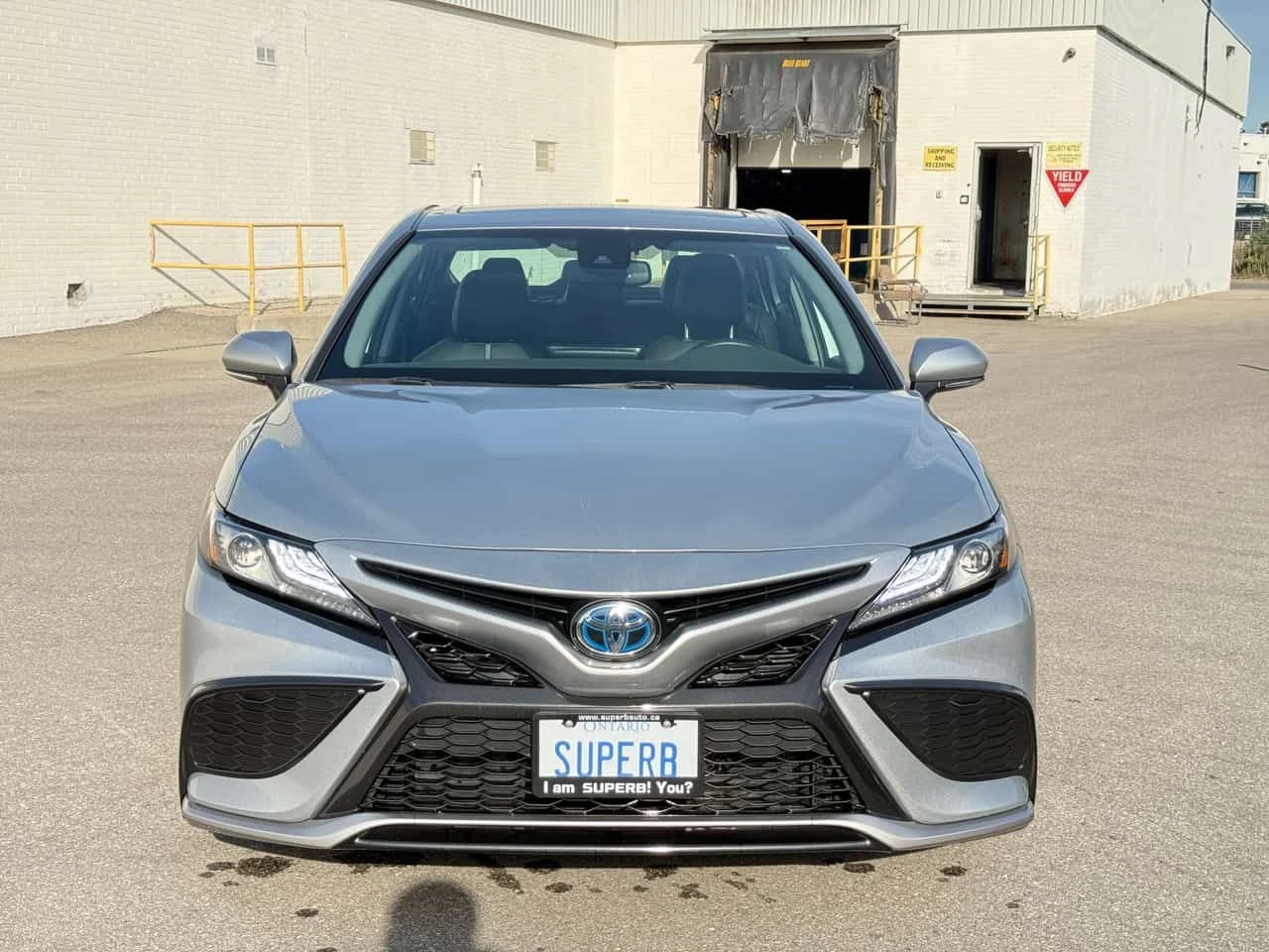 Toyota Camry Hybrid XSE  CARFAX, снимка 6 - Автомобили и джипове - 54688140