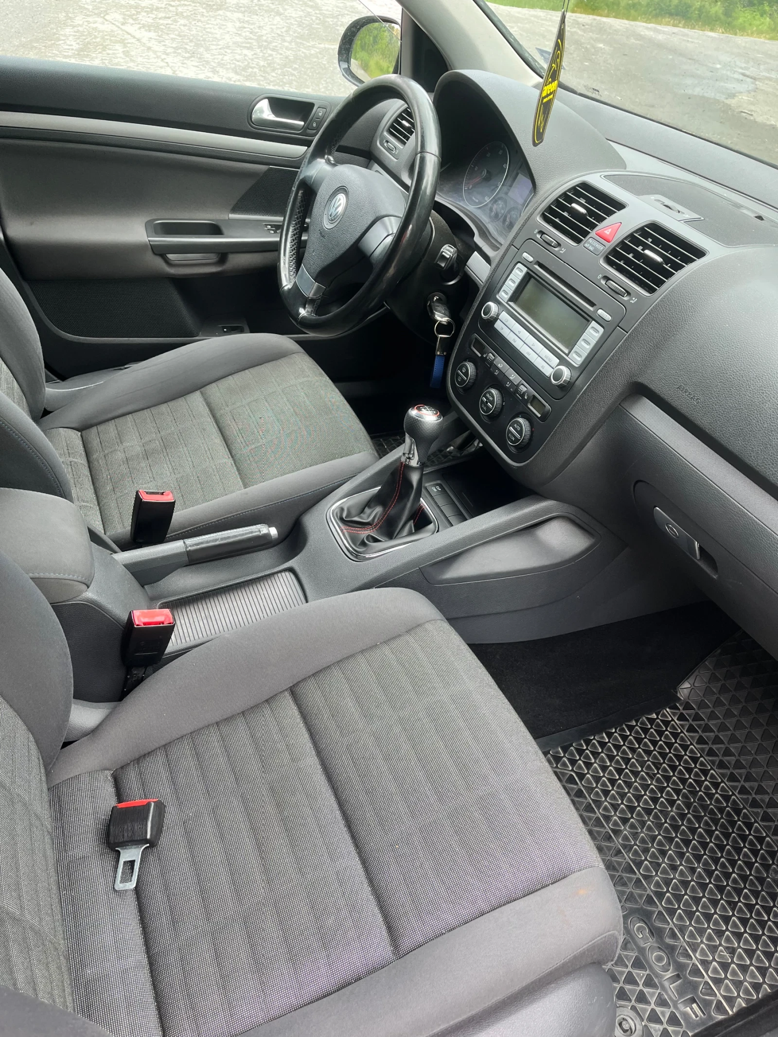 VW Golf golf 5, снимка 2 - Автомобили и джипове - 54728685