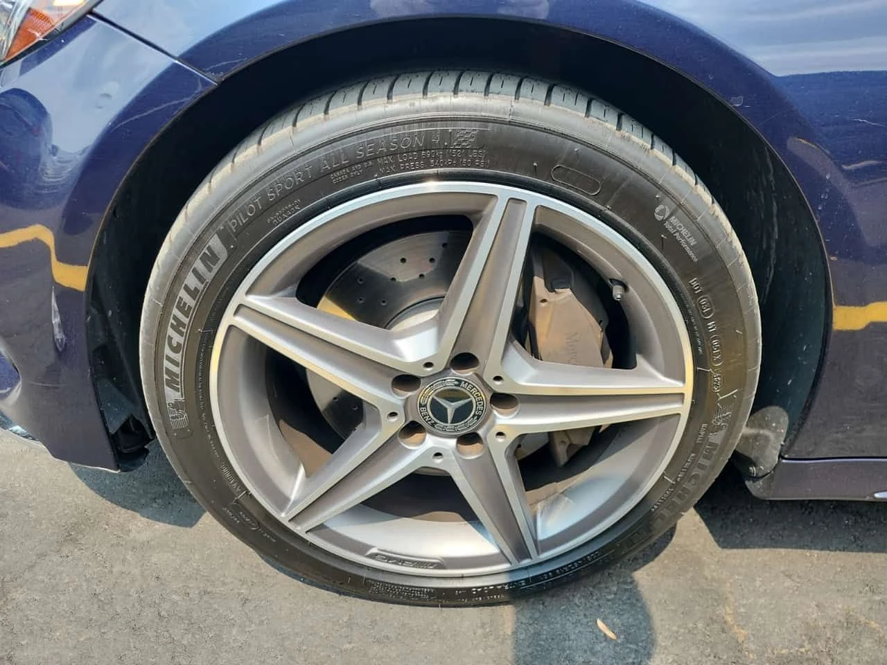 Mercedes-Benz C 300 AMG Line * 4MATIC * LED * CARFAX * , снимка 14 - Автомобили и джипове - 55516986