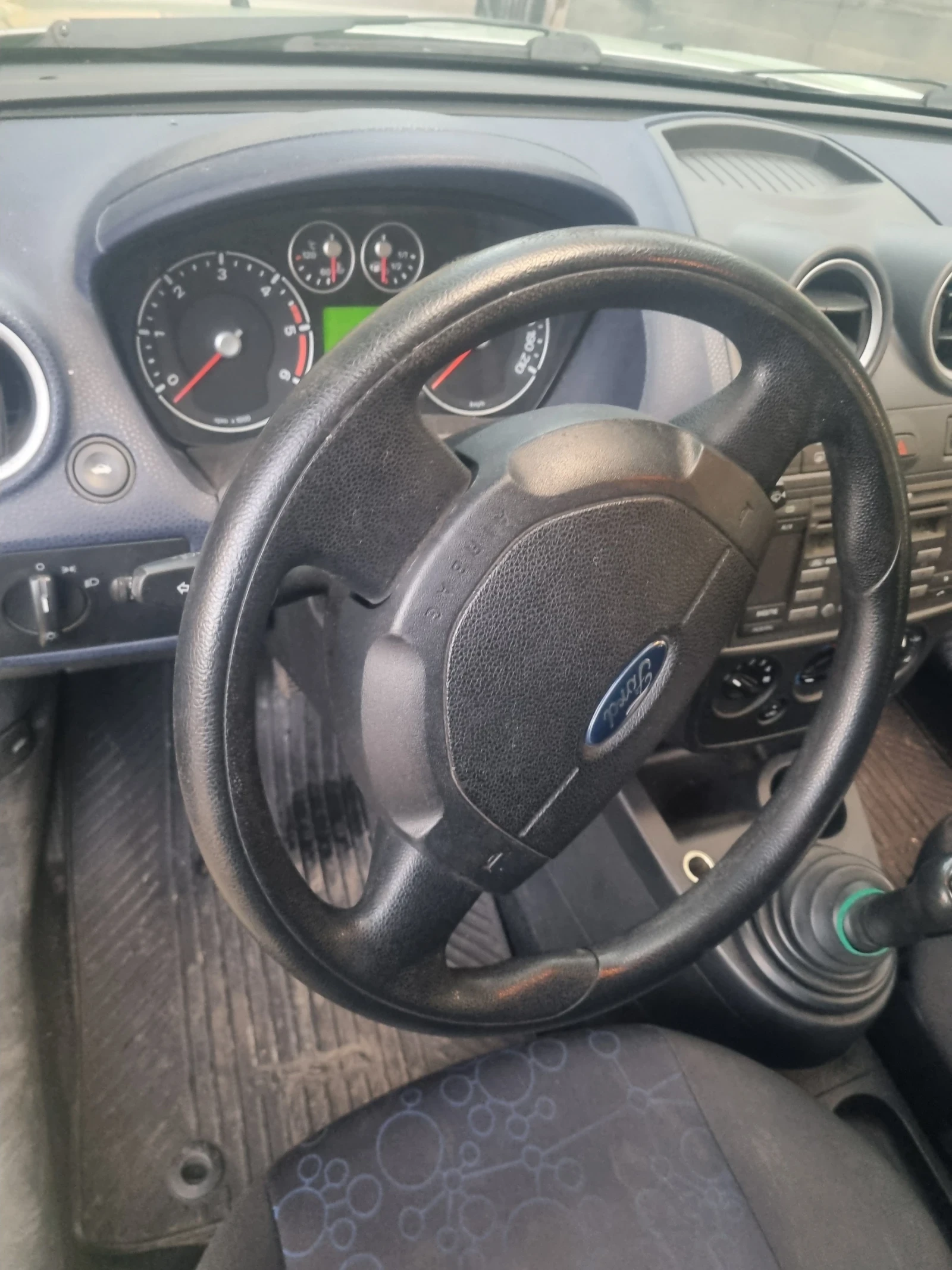 Ford Fiesta, снимка 17 - Автомобили и джипове - 55531349
