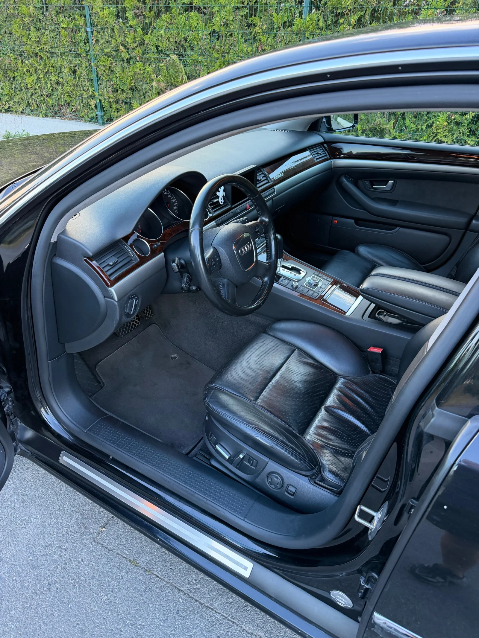 Audi A8, снимка 9 - Автомобили и джипове - 55673028