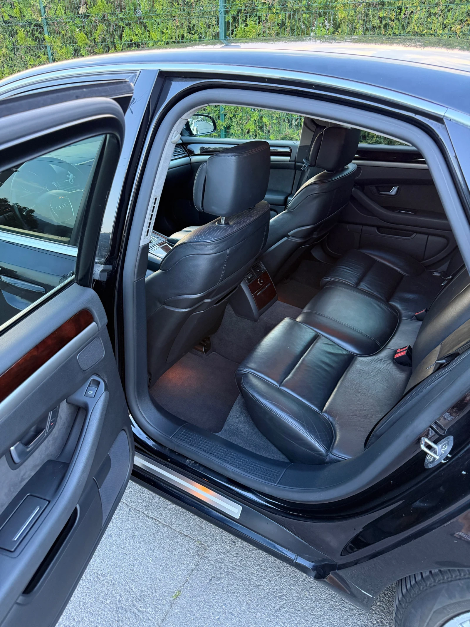 Audi A8, снимка 12 - Автомобили и джипове - 55673028