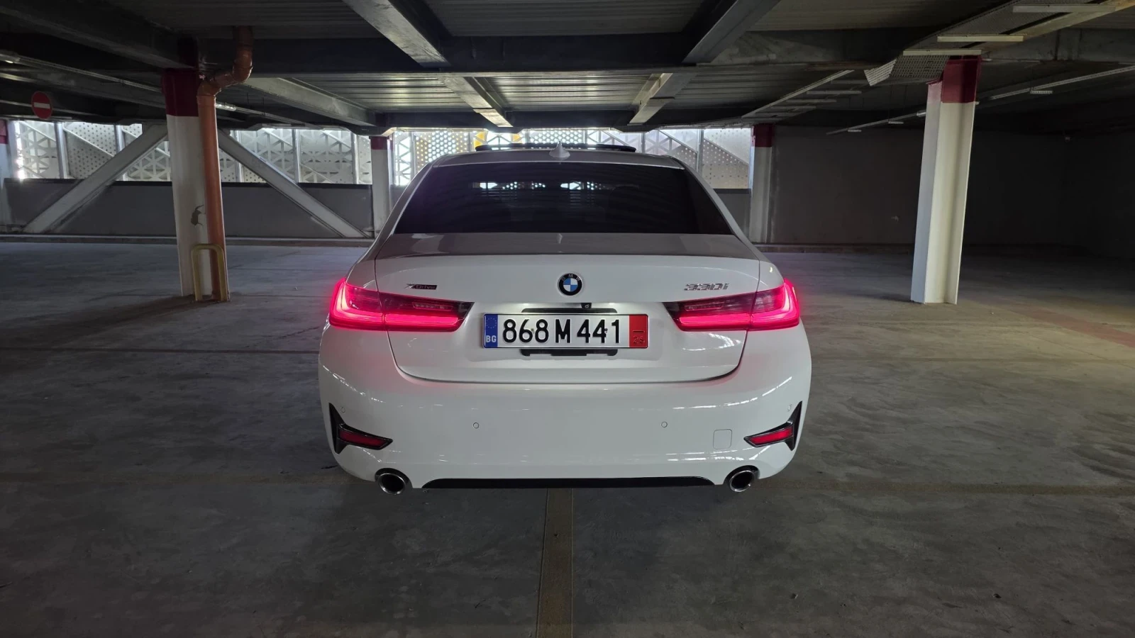 BMW 330, снимка 6 - Автомобили и джипове - 55728551
