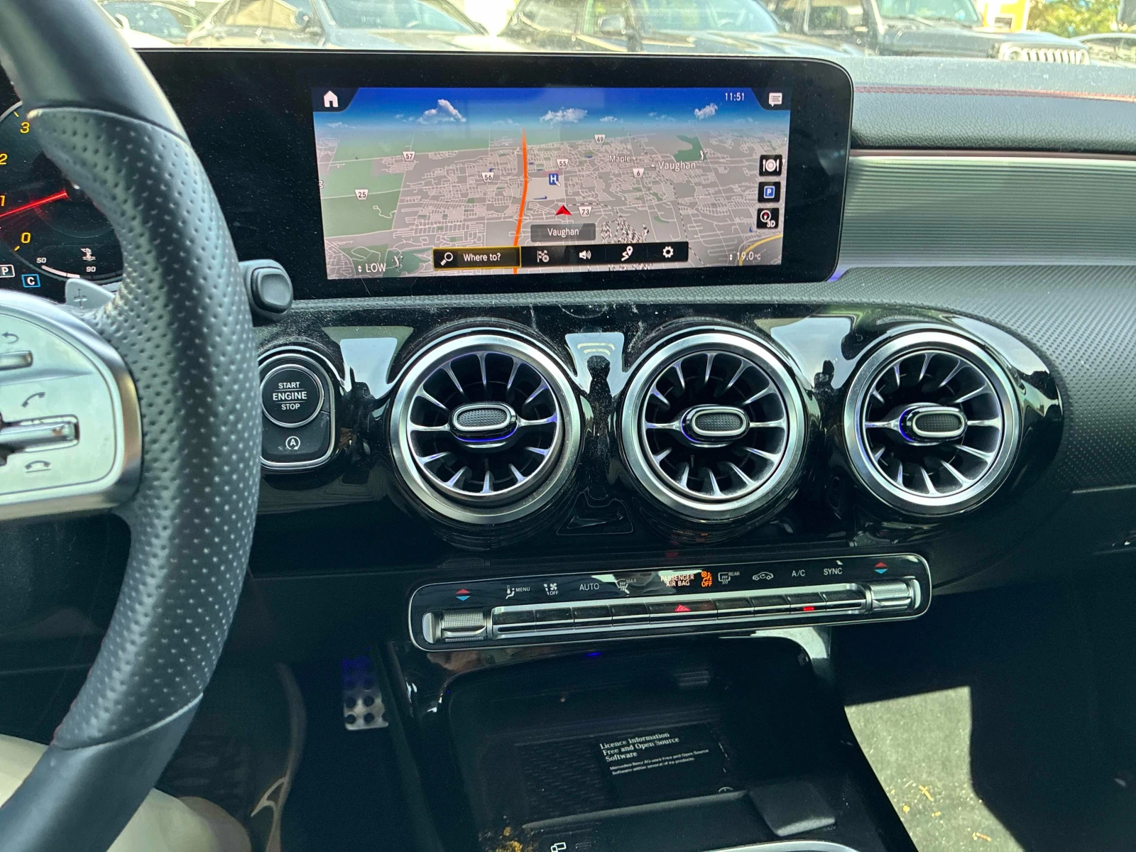 Mercedes-Benz CLA * 250 * CARFAX * , снимка 9 - Автомобили и джипове - 55994996