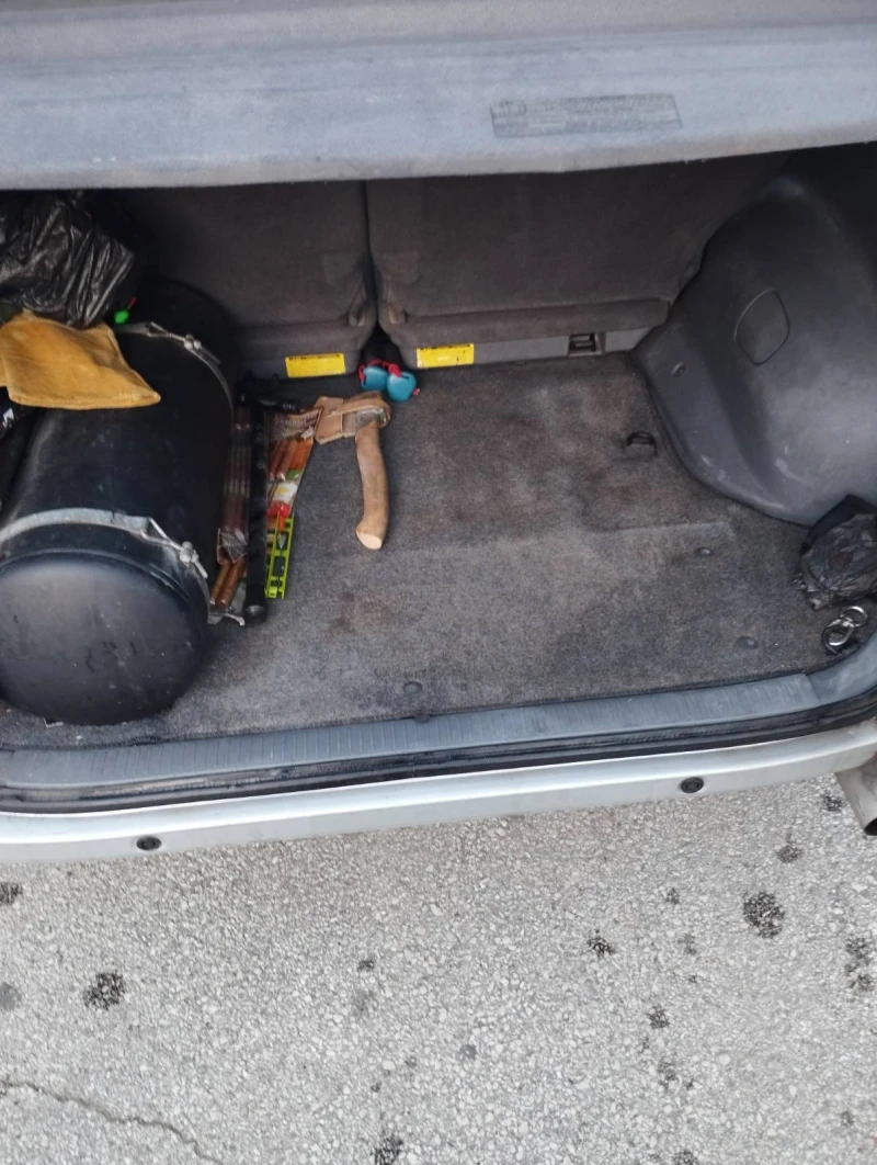 Toyota Rav4, снимка 12 - Автомобили и джипове - 52505670