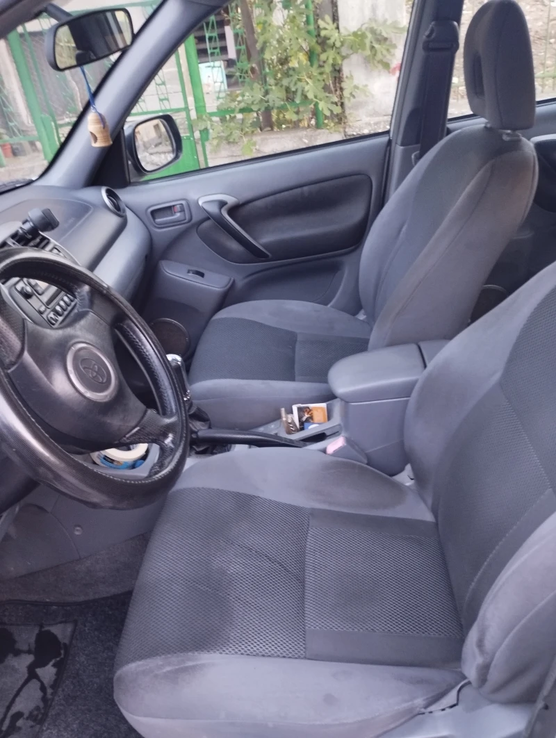 Toyota Rav4, снимка 6 - Автомобили и джипове - 52505670