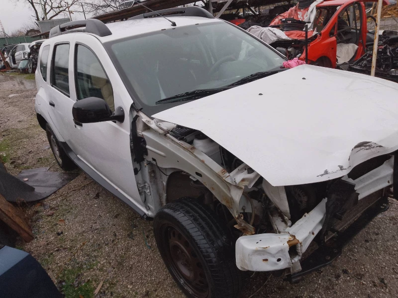Dacia Duster 1.6i 4x4 tipK4M, снимка 6 - Автомобили и джипове - 52581483