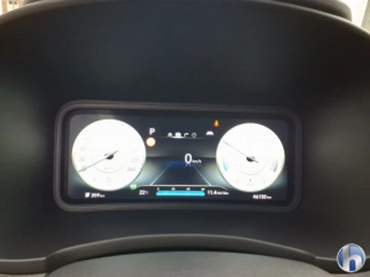 Hyundai Kona PREMIUM  - изображение 8