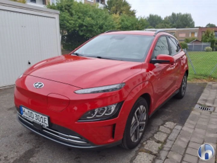 Hyundai Kona PREMIUM  - изображение 2