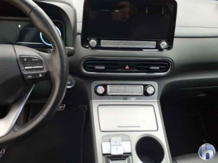 Hyundai Kona PREMIUM  - изображение 7