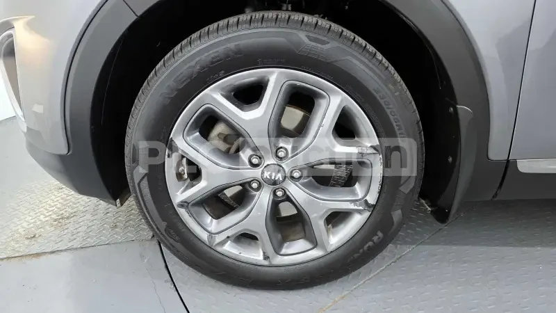 Kia Sorento ПОДГРЕВ| ОБДУХВАНЕ| КАМЕРА| ВКЛ. ТЕХНОТЕСТ, снимка 10 - Автомобили и джипове - 54417019