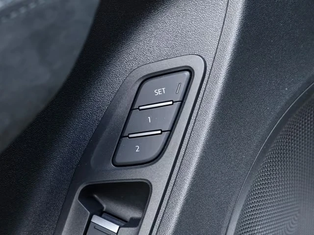 Audi Q3 Sportback TFSI QUATTRO * NEW 2026* S-LINE PANORAMA MATRIX , снимка 12 - Автомобили и джипове - 56120215