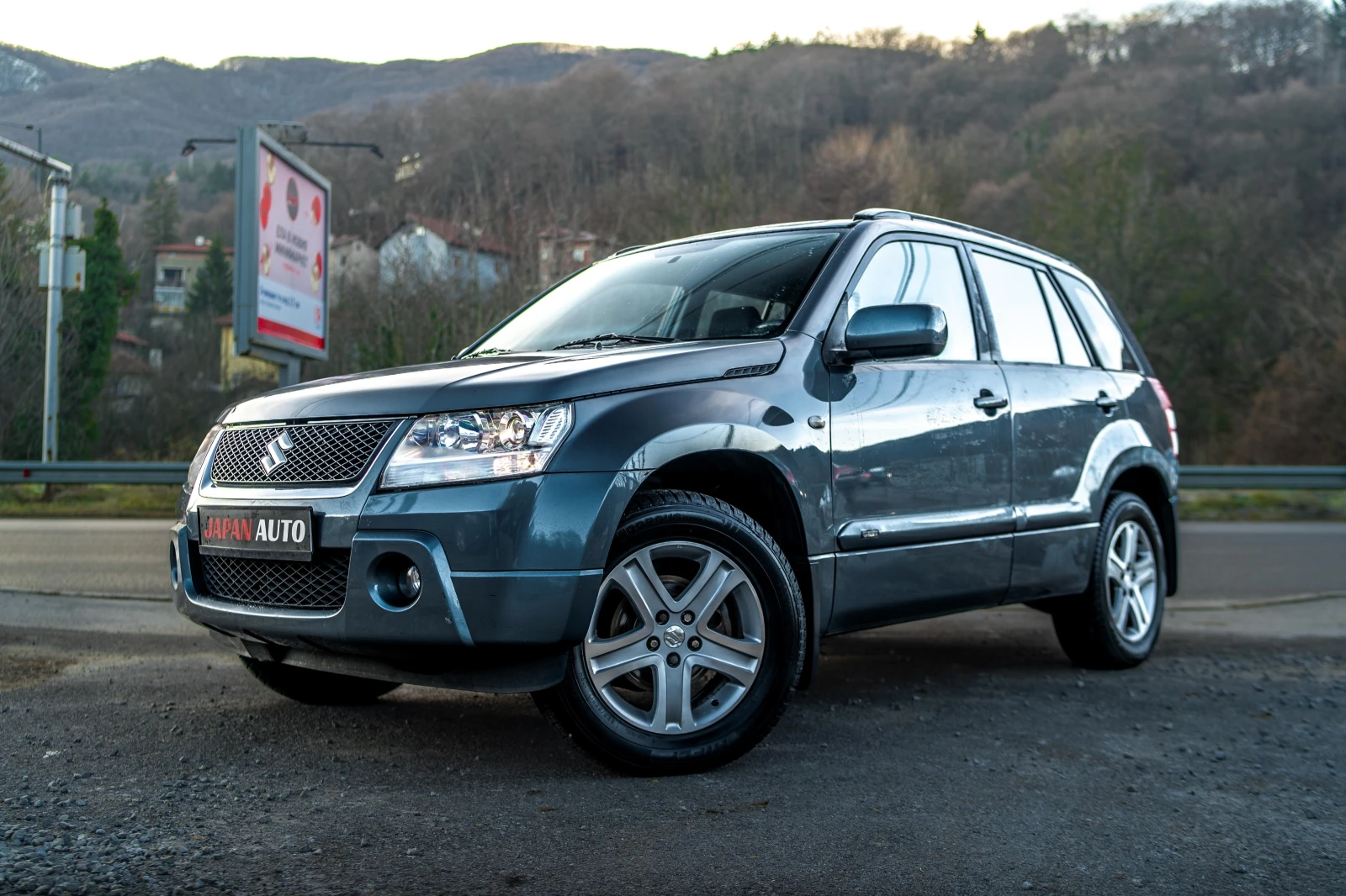 Suzuki Grand vitara 2.0i 140к.с. С ГАРАНЦИЯ! КУПИ ЗА 281.78лв НА МЕСЕЦ - [1] 