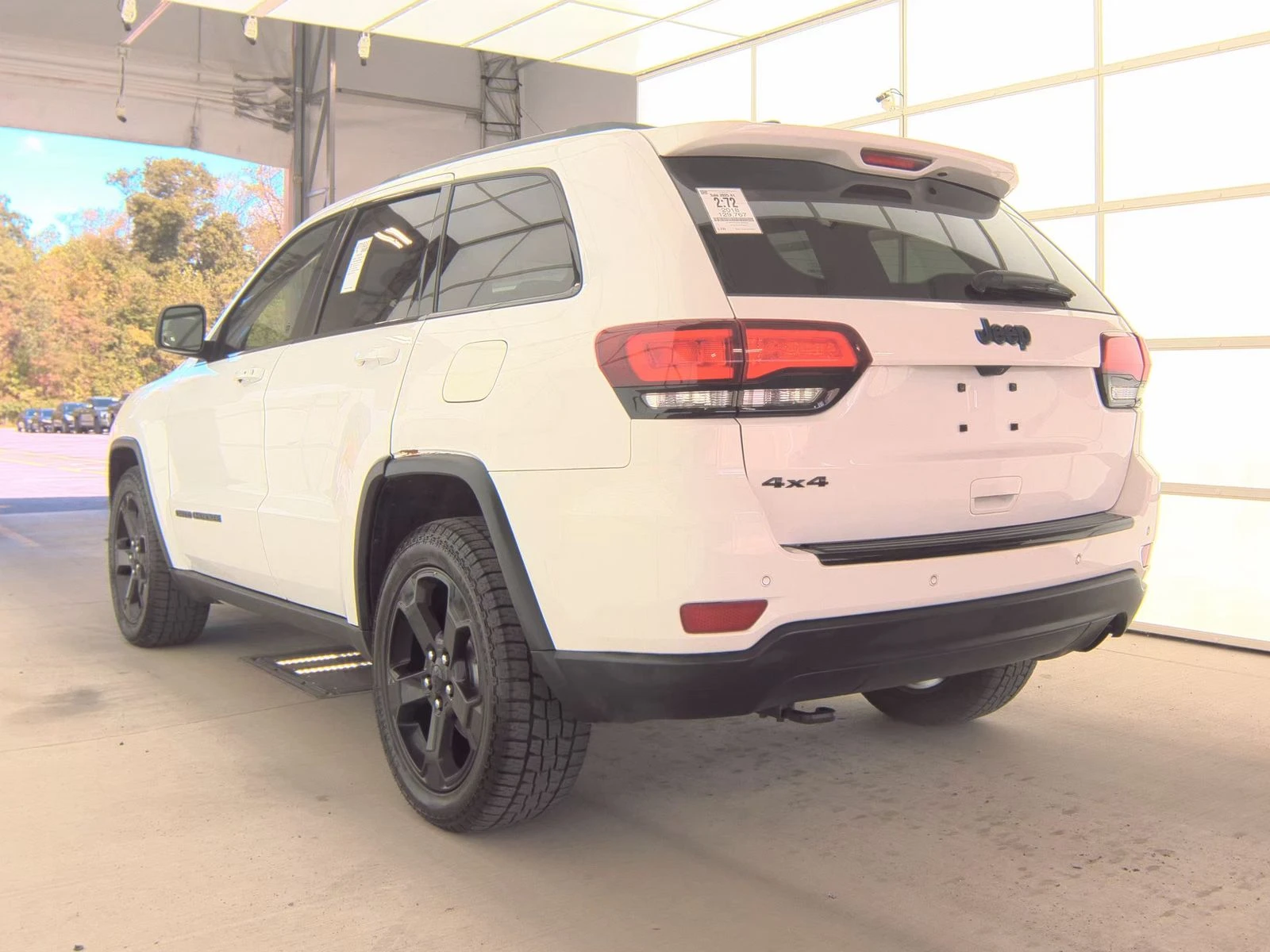 Jeep Grand cherokee 2018* UPLAND EDITION* 8ZF* ПОДГРЕВ* КАМЕРА* ПРУЖИН - изображение 6