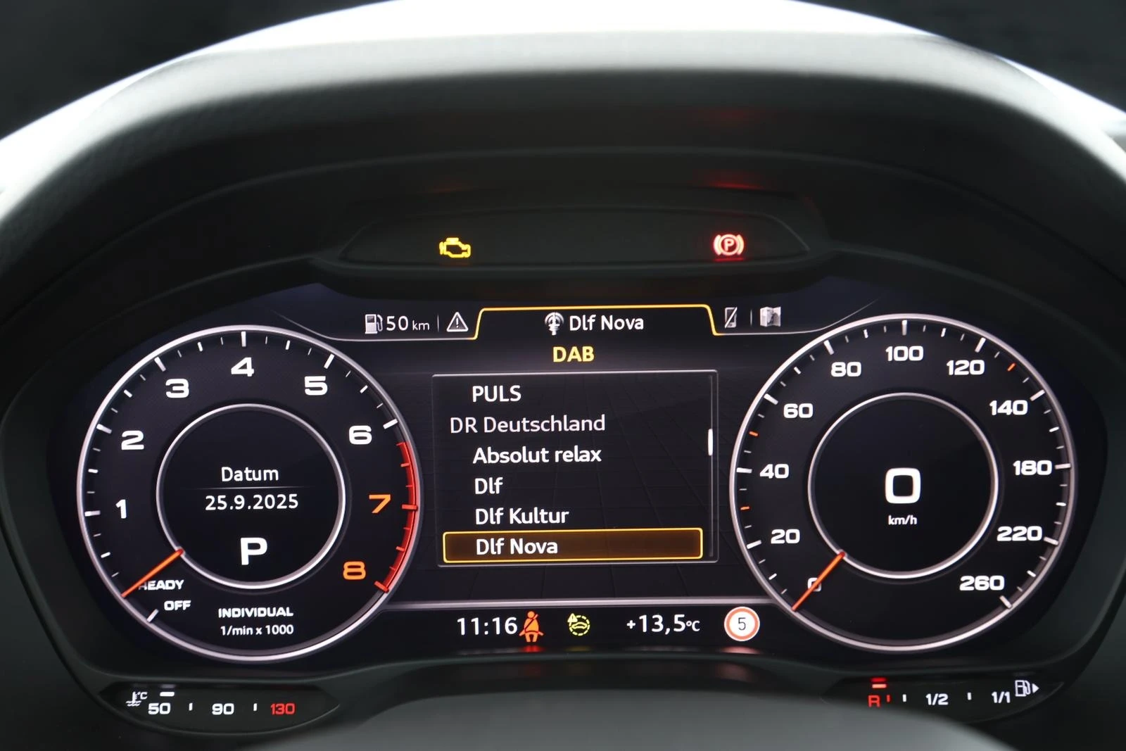 Audi Q2 40TFSI* QUATTRO* LED* DISTR* KEYLESS*  - изображение 9