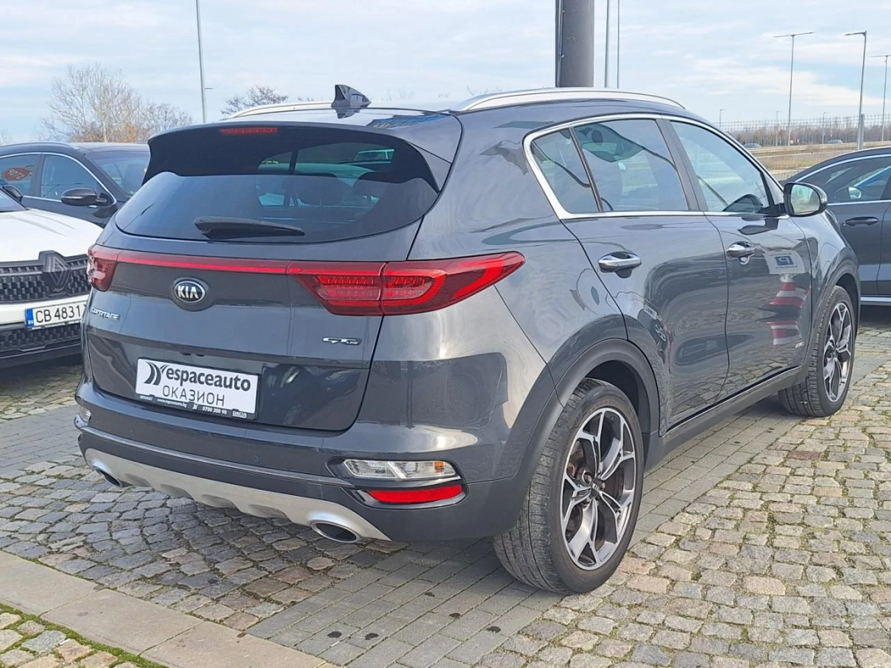Kia Sportage 2.0 CRDi / 185 к.с. / DCT-8 / AWD/GT LINE - изображение 4