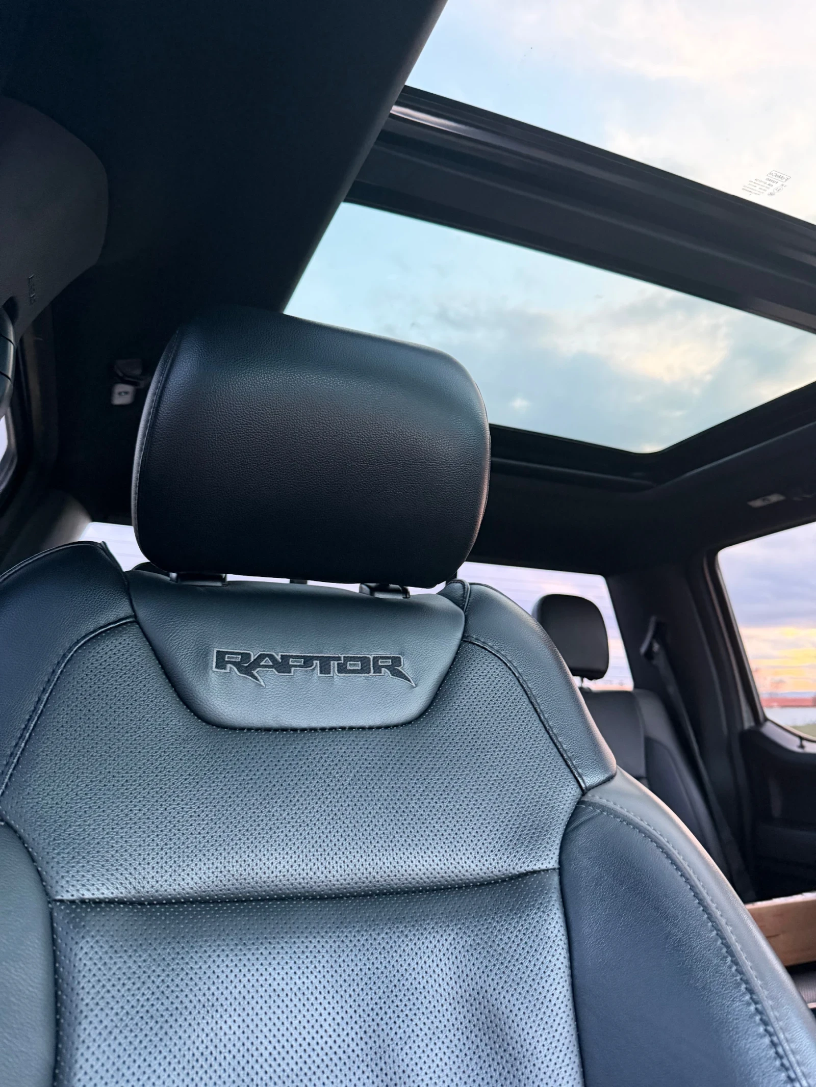 Ford F150 3.5 RAPTOR 450 �.�.* FOX* OFF-ROAD* 10-Speed | Mobile.bg � ����������� 2