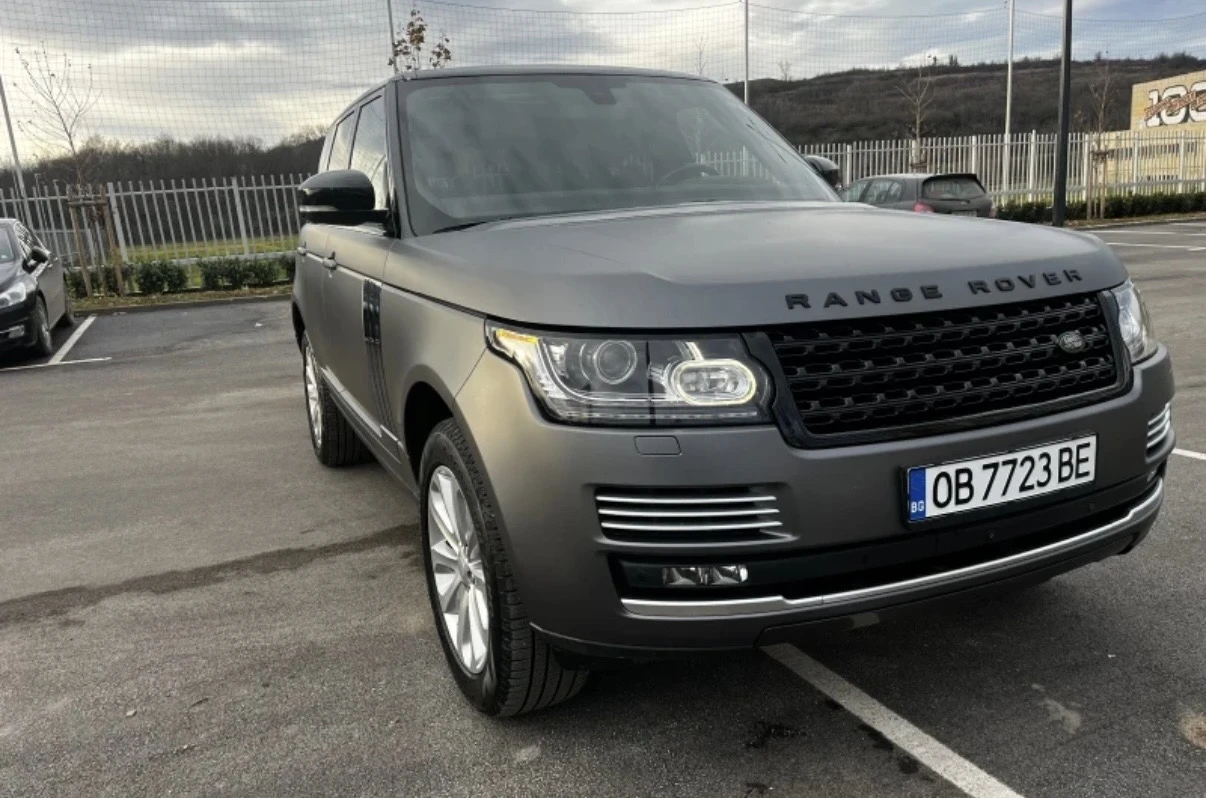 Land Rover Range rover VOGUE 3.0d МАСАЖ TV BLACK MATTE 166хил.ДОКАЗУЕМИ, снимка 2 - Автомобили и джипове - 55069447