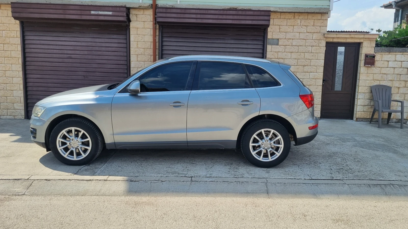Audi Q5 2.0 d , снимка 7 - Автомобили и джипове - 54822718